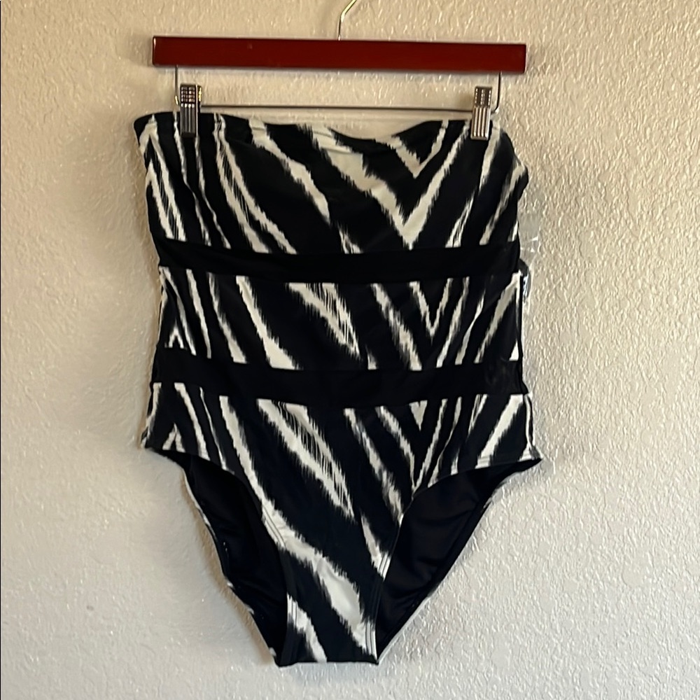 NWT DKNY Zebra Print One Piece Swimsuit Size 12 - Picture 3 of 11